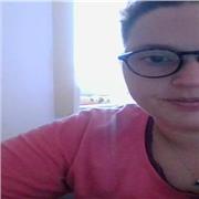 Ragazza di 30anni , offre lezioni di italiano e letteratura . Disponibile anche per altre materie da concordare